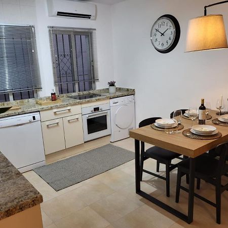 Cozy Apartment Next To Hard Rock Hotel マルベーリャ エクステリア 写真